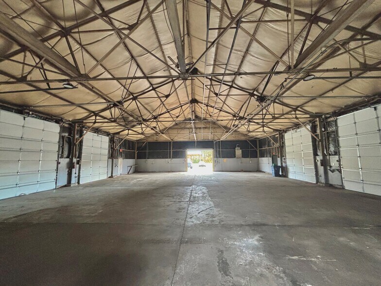 More Photos Of 105 Futrell Rd, Beulaville Office For Lease