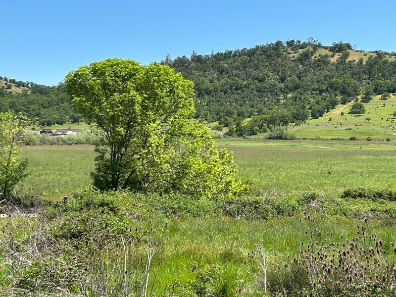 More Photos Of 5908 Foothill Rd, Central Point Land For Sale