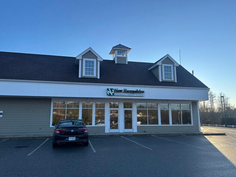 More Photos Of 71 Calef Hwy, Lee Storefront Retail Office For Lease