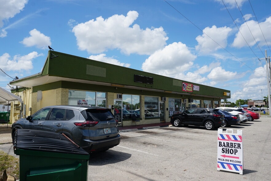 More Photos Of 3315 Harbor Blvd, Port Charlotte Storefront For Sale
