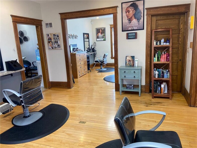 More Photos Of 1017 1st Ave NE, Little Falls Freestanding For Sale