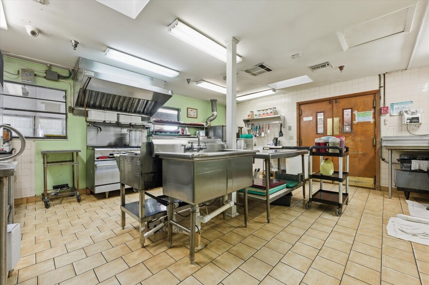 More Photos Of 7435 Plathe Rd, New Port Richey Assisted Living For Sale
