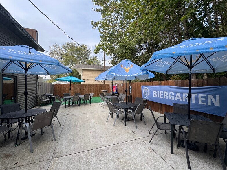 More Photos Of 4040 State Road 46 E, Nashville Restaurant For Sale