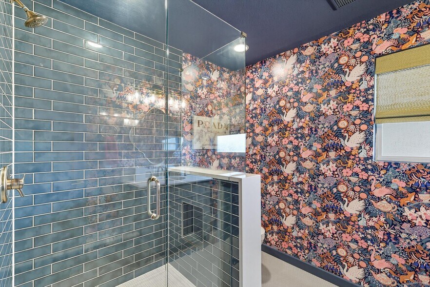 More Photos Of 3613 Washburn Ave, Fort Worth Loft Creative Space For Sale