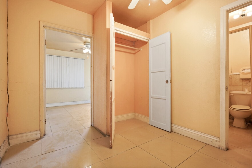 More Photos Of 1108 E 84th Pl, Los Angeles Religious Facility For Sale