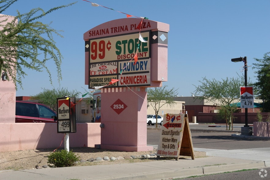 More Photos Of 2534 E Greenway Rd, Phoenix Freestanding For Lease