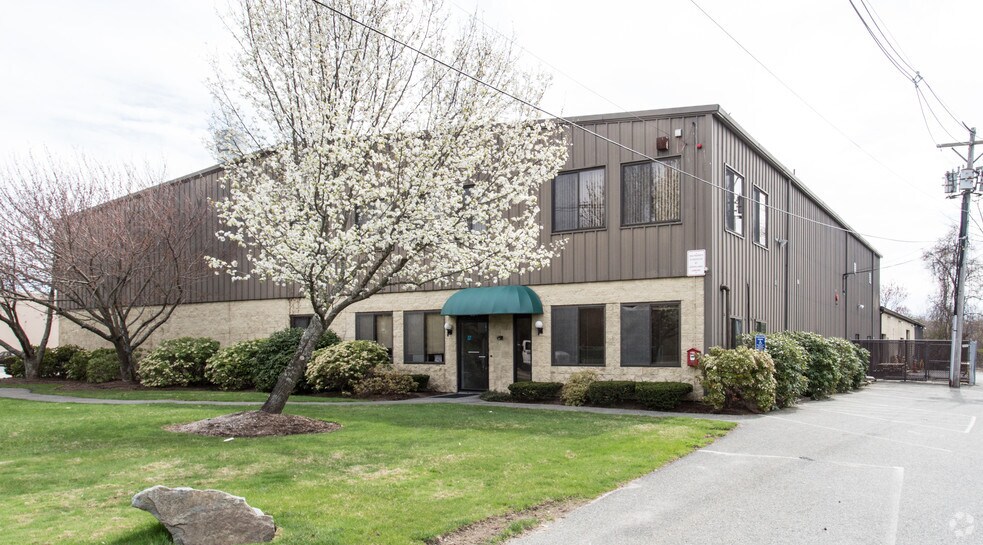 Primary Photo Of 254 Bodwell St, Avon Warehouse For Lease