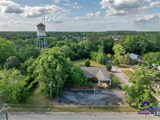 More Photos Of 114 Devaughn Ave, Montezuma Medical For Sale