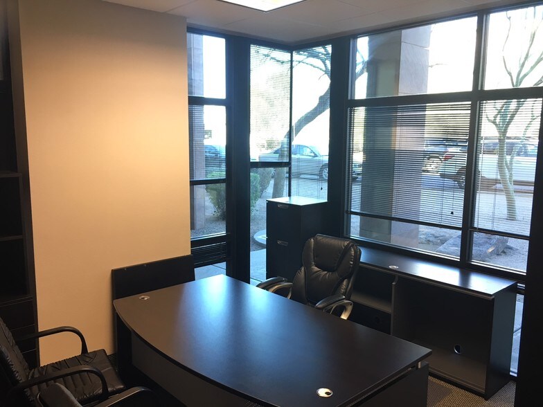 More Photos Of 8707 E Vista Bonita Dr, Scottsdale Office For Lease