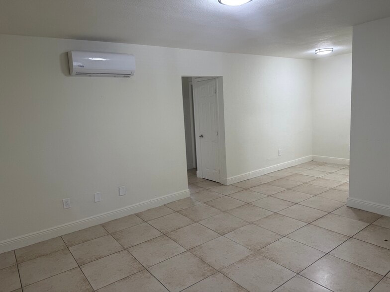 More Photos Of 1511 NE 8th St, Homestead Apartments For Sale