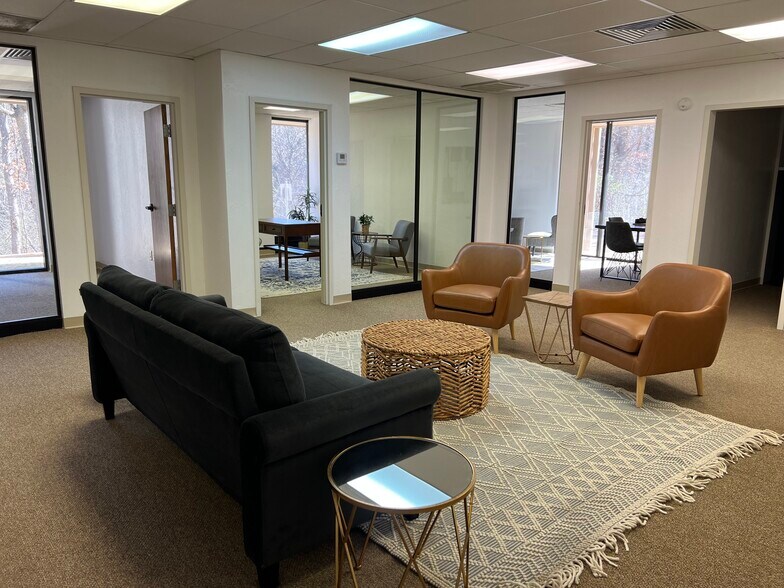 Primary Photo Of 1603 E 19th St, Edmond Coworking Space