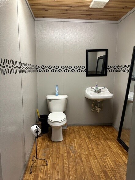 More Photos Of N117 County Road J, Merrillan General Retail For Lease