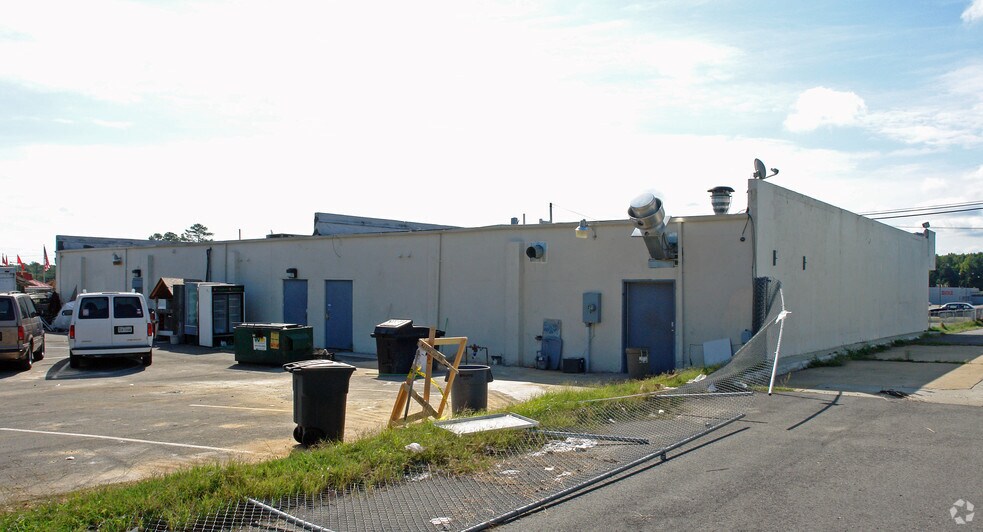 More Photos Of 6830-6832 Midlothian Tpke, Richmond Freestanding For Lease