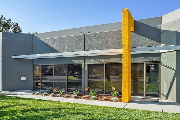 More Photos Of 3500 Thomas Rd, Santa Clara Manufacturing For Lease