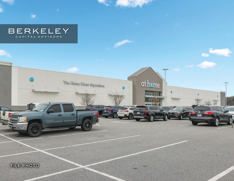 Primary Photo Of 300 Tanger Outlets Blvd, Pooler Department Store For Sale