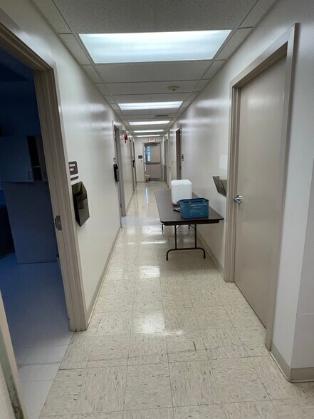 More Photos Of S Belmont & 3rd ave, York Specialty For Lease