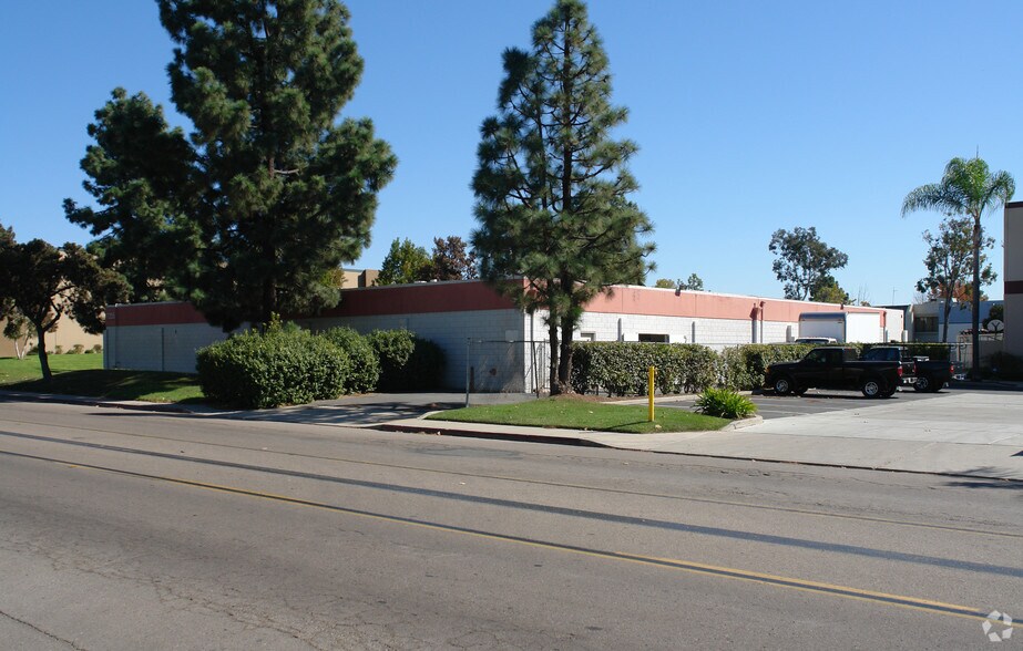 More Photos Of 7355 Carroll Rd, San Diego Manufacturing For Lease