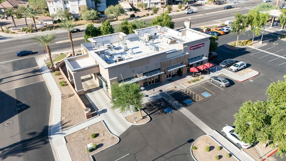 Primary Photo Of Santan Village Habit Burger, Gilbert Freestanding For Lease
