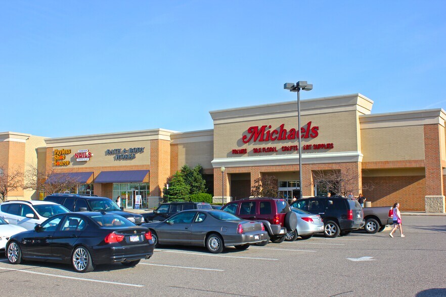 More Photos Of 8200-8760 Twenty Six Mile Rd, Shelby Township Unknown For Lease