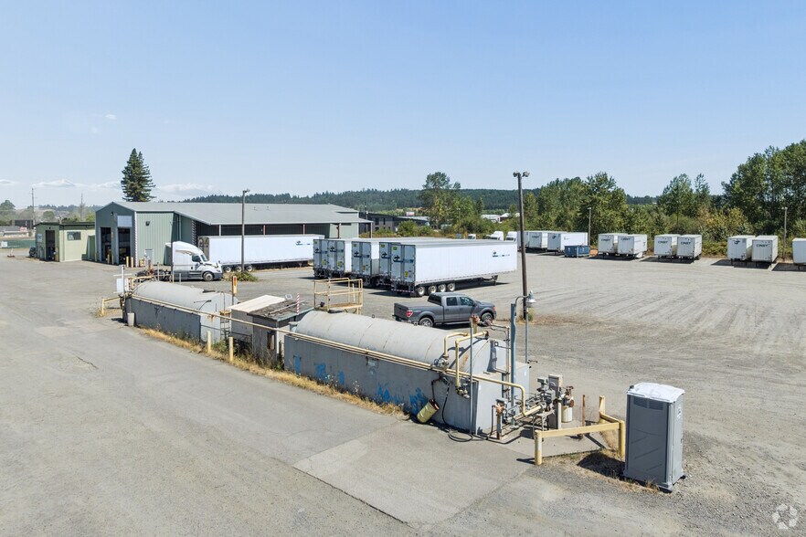 More Photos Of 3923 Old Salem Rd NE, Albany Truck Terminal For Sale