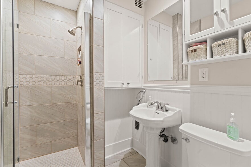 More Photos Of 1414 N Lincoln St, Spokane Apartments For Sale