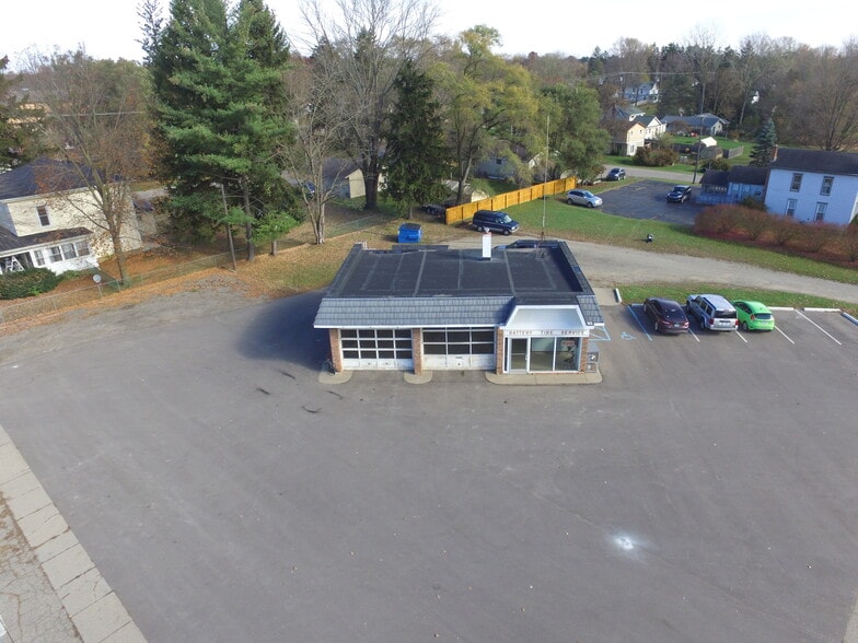 More Photos Of 509 E Main St, Pinckney Auto Repair For Sale