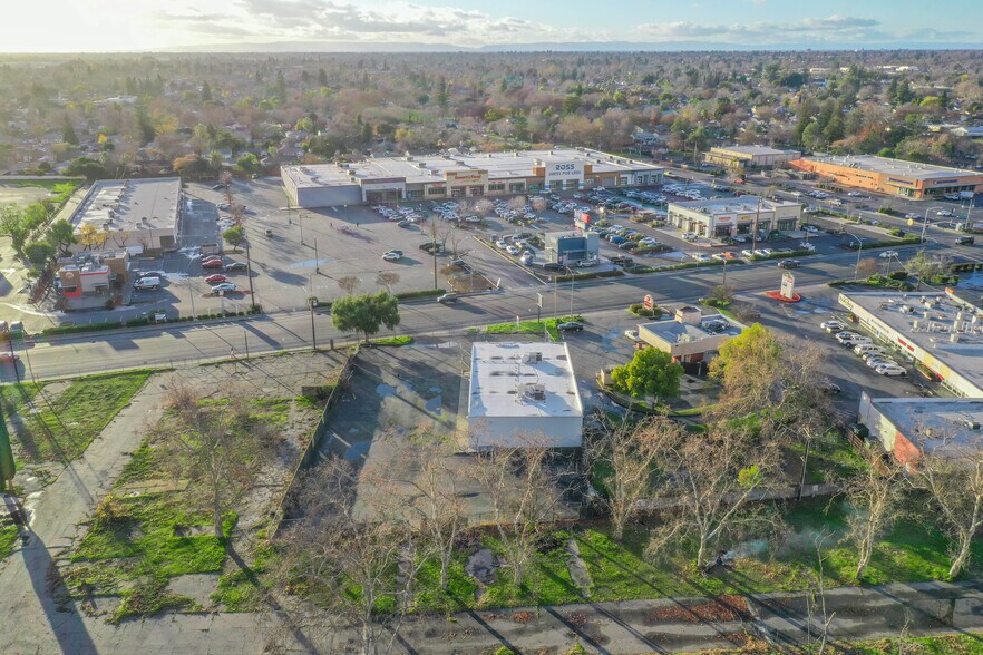 More Photos Of 5095 Stockton Blvd, Sacramento Freestanding For Sale