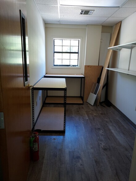 More Photos Of 1754-1774 Texas St, Natchitoches Office For Lease