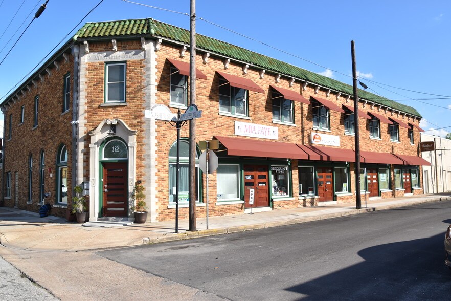 More Photos Of 123 W Defee Ave, Baytown Apartments For Lease