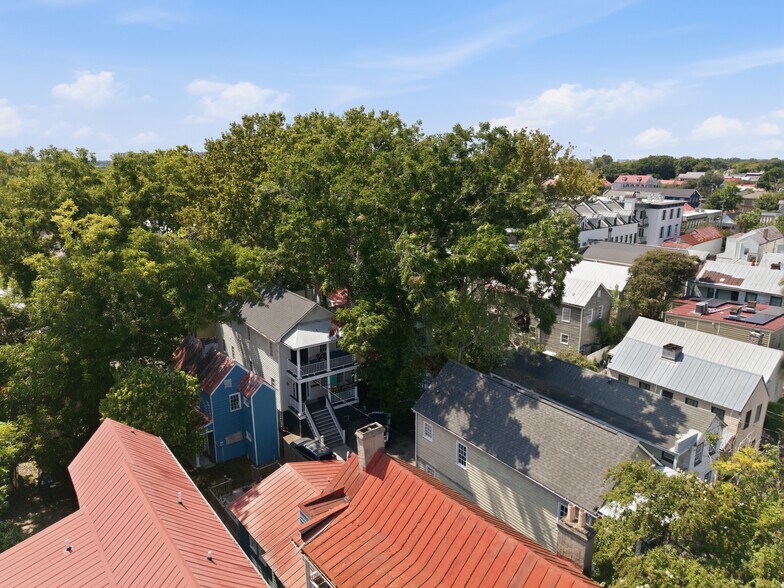 More Photos Of 183 Smith St, Charleston Multifamily For Sale