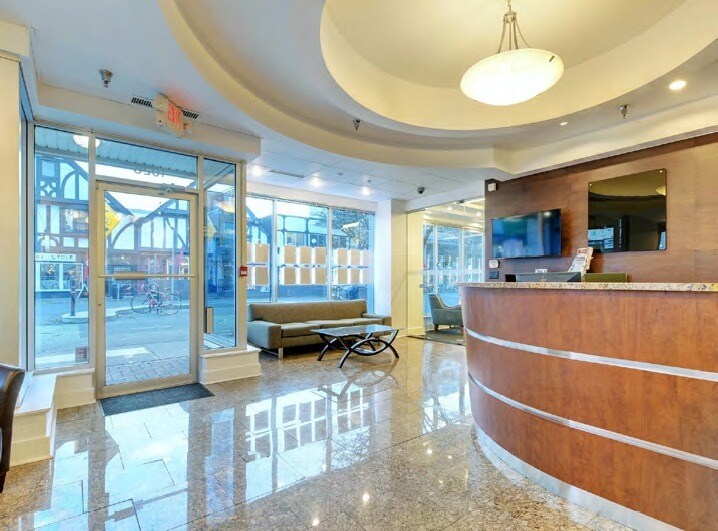 More Photos Of 1026 Fort St, Victoria Apartments For Sale