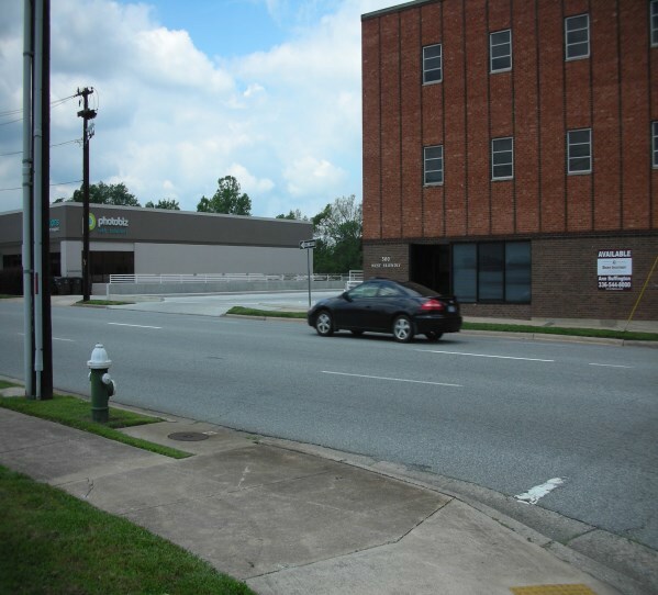 More Photos Of 500 W Friendly Ave, Greensboro Office For Lease