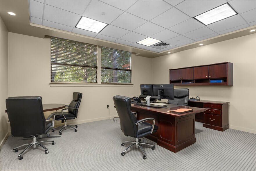 More Photos Of 1102 Laurel Ln, San Luis Obispo Office For Sale