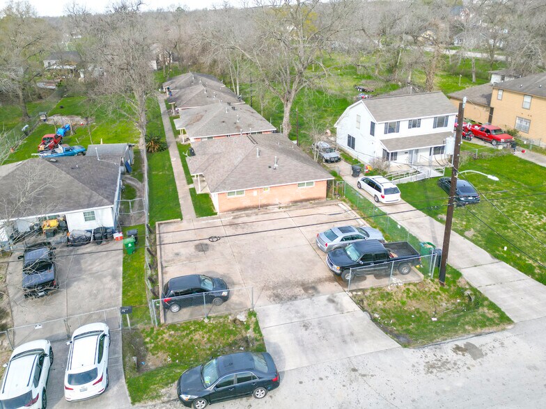 More Photos Of 4905 Kashmere St, Houston Apartments For Sale