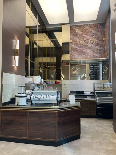 More Photos Of 1212 Broadway, Oakland Office For Lease