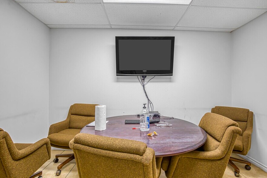 More Photos Of 4008 Avenue H, Rosenberg Land For Sale