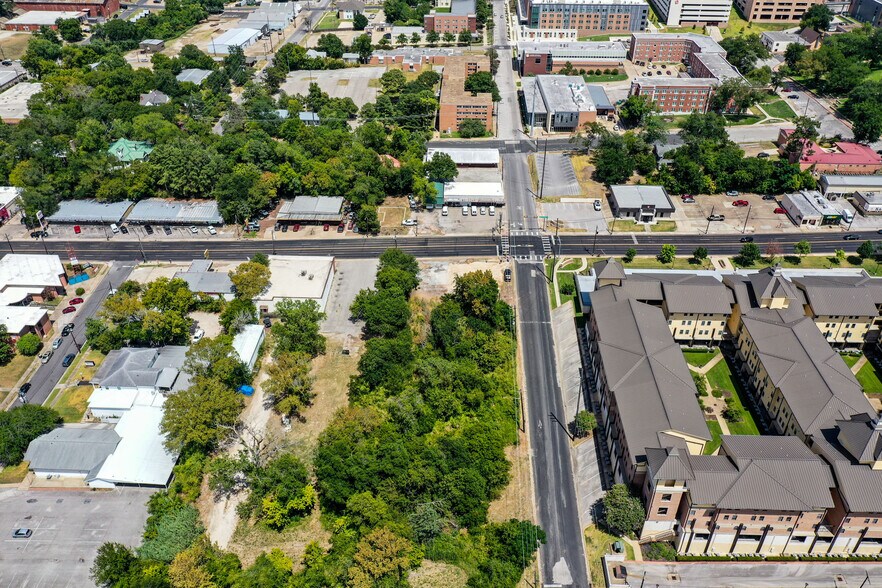 More Photos Of 1532 Sam Houston Ave, Huntsville Land For Sale