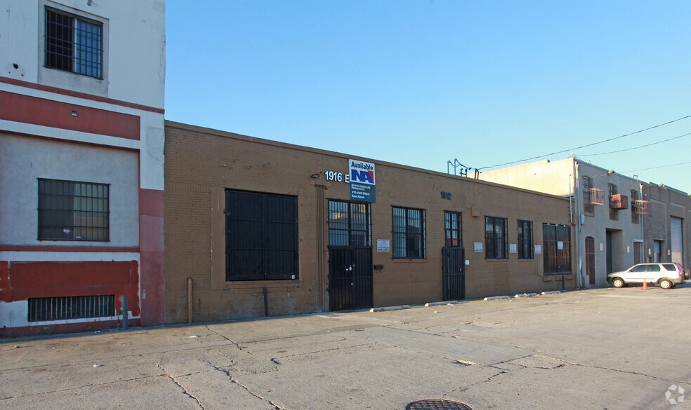 More Photos Of 1912-1916 E 7th Pl, Los Angeles Warehouse For Lease