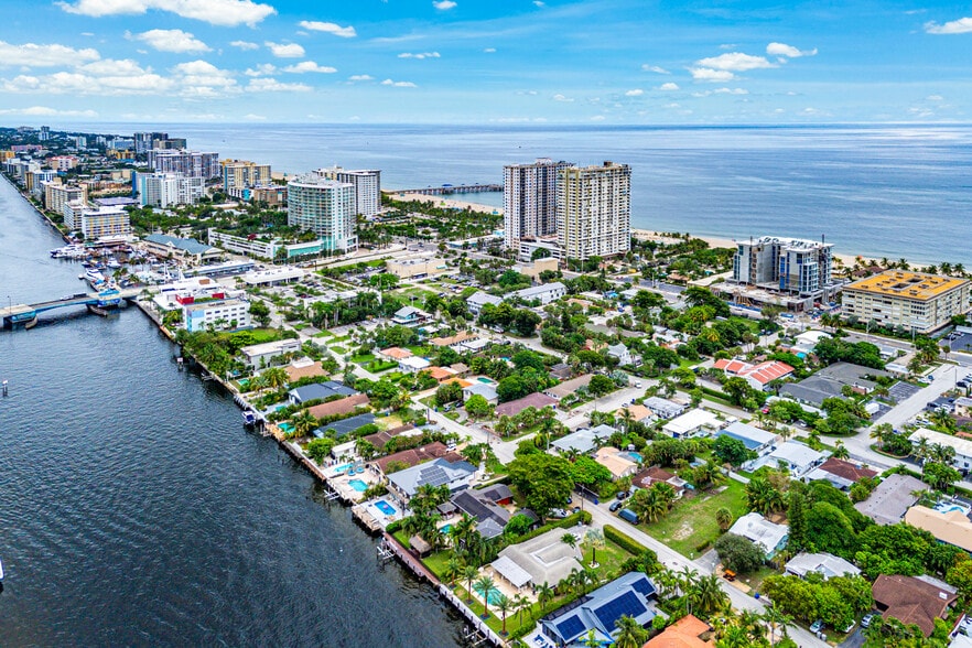 More Photos Of 3308 SE 3rd St, Pompano Beach Specialty For Sale