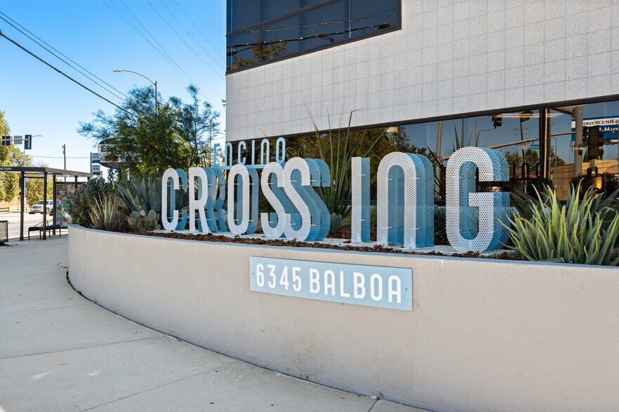 More Photos Of 6345 Balboa Blvd, Encino Unknown For Lease