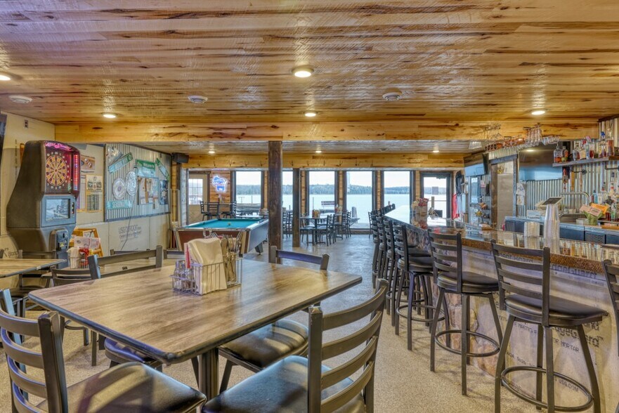 More Photos Of 7440 N Pats Landing Rd, Hayward Restaurant For Sale