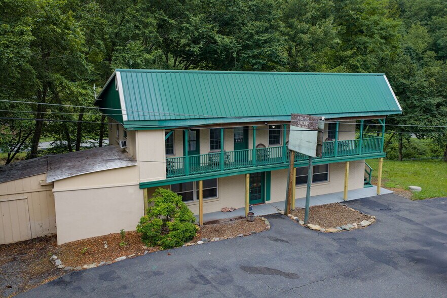 Primary Photo Of 3385 US Highway 321 S, Blowing Rock Office Residential For Sale