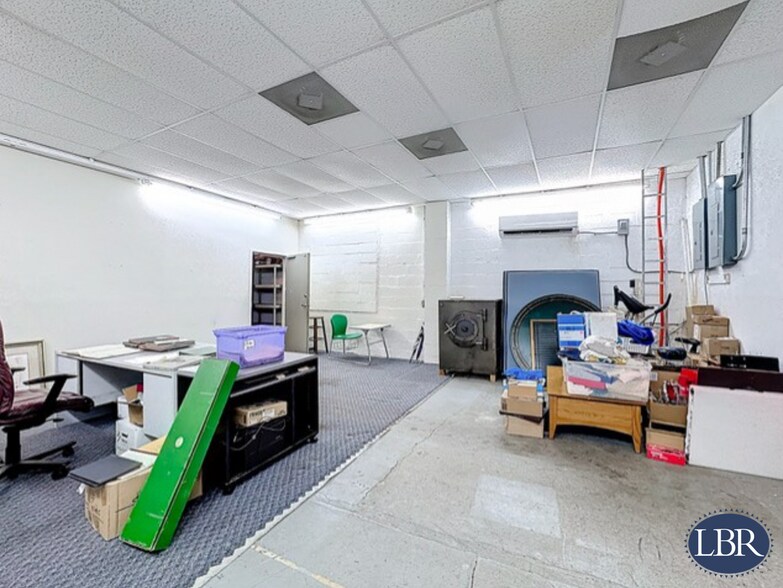 More Photos Of 912 E New Haven Ave, Melbourne Storefront For Sale