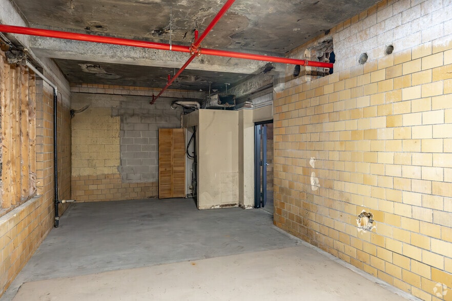 More Photos Of 600-610 Montgomery St, Saint Paul Warehouse For Lease