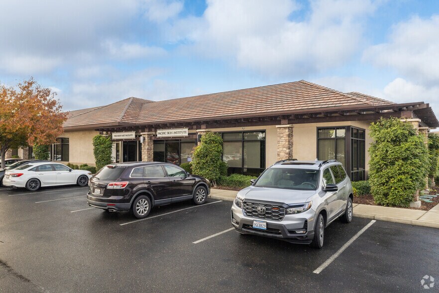 Primary Photo Of 9291 Laguna Springs Dr, Elk Grove Office For Lease