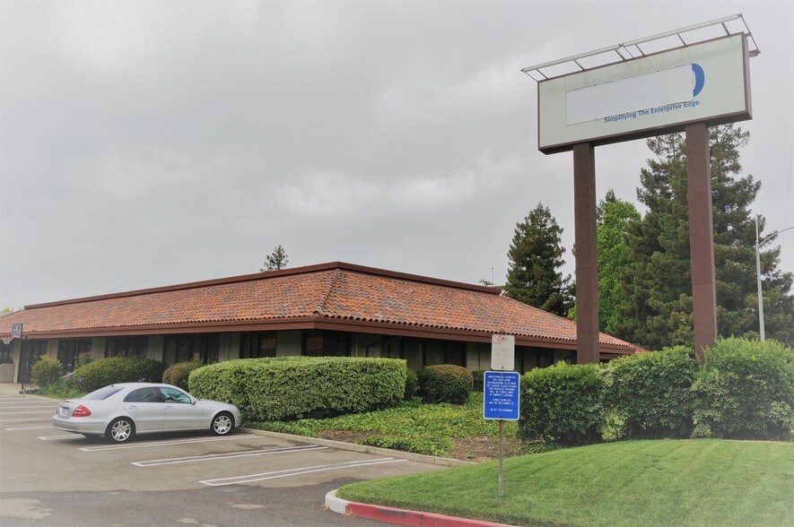 More Photos Of 1296 Lawrence Station Rd, Sunnyvale Office For Sale