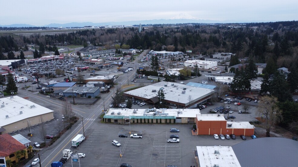 More Photos Of 15739 Ambaum Blvd SW, Burien Restaurant For Sale