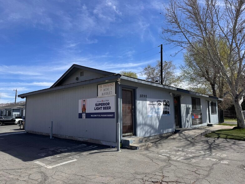 More Photos Of 3890 Neil Rd, Reno Apartments For Sale