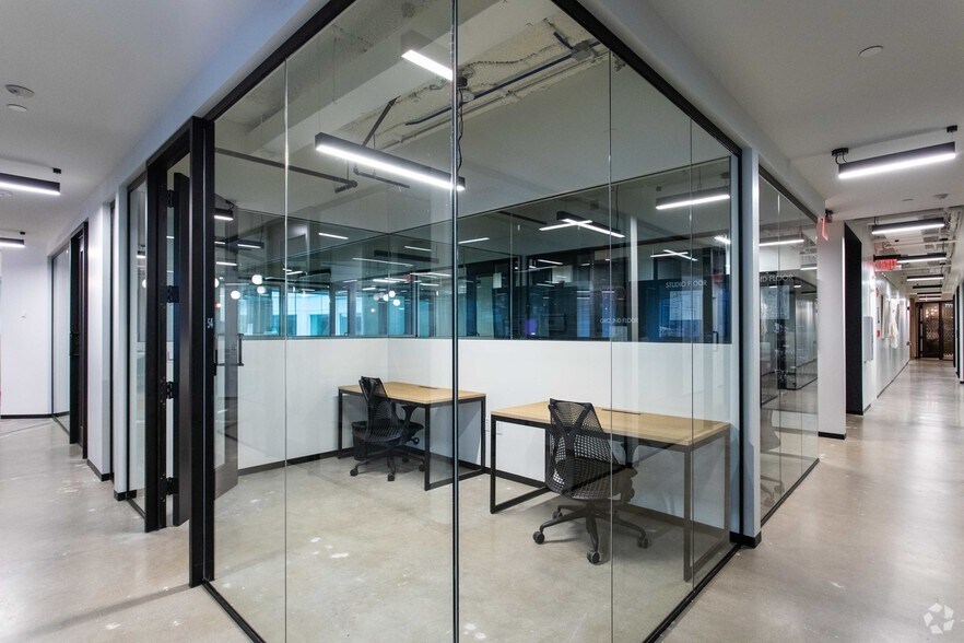 More Photos Of 4201 Wilson Blvd, Arlington Coworking Space