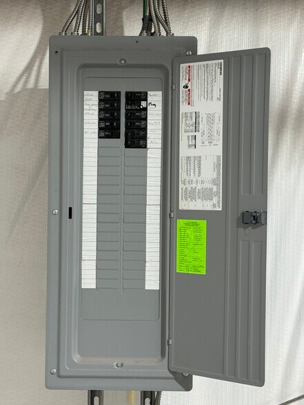 More Photos Of S Sara Rd & SW 89th St, Mustang Unknown For Lease